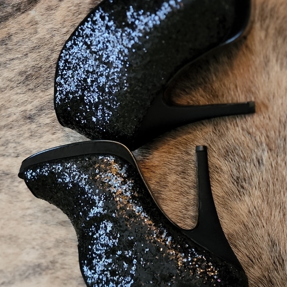 Nina Glitter Booties🖤 - Picture 7 of 9